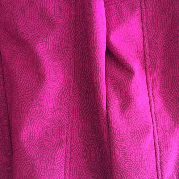 Coat - Picture 4 of 5